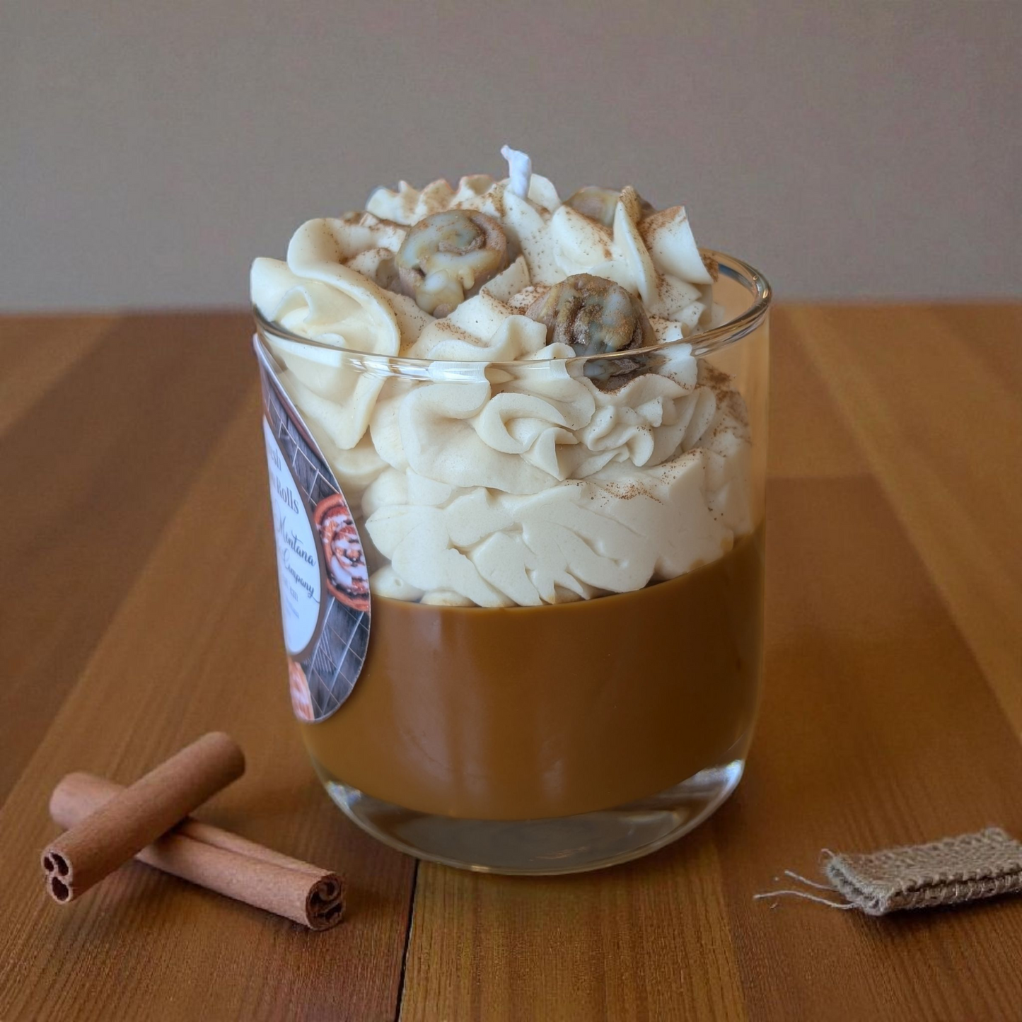 Cinnamon Roll Dessert Candle
