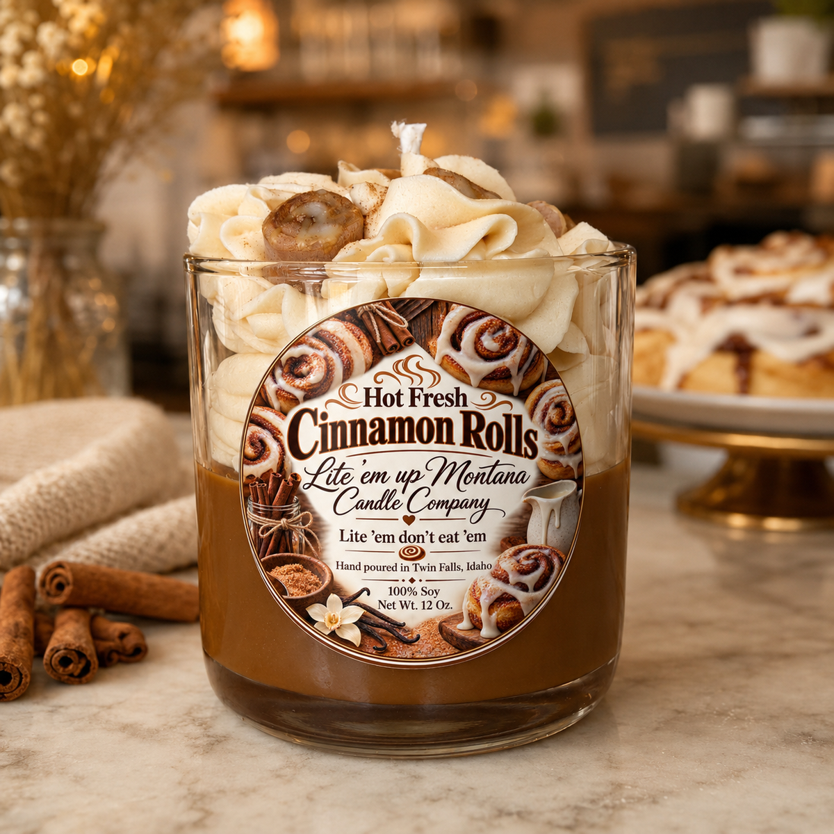Cinnamon Roll Dessert Candle