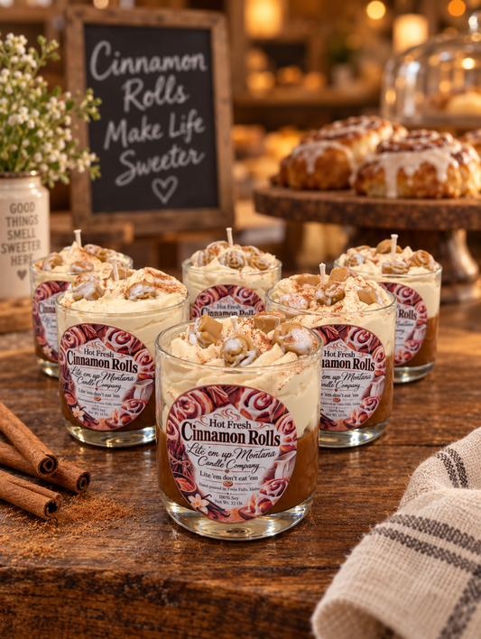 Cinnamon Roll Dessert Candle